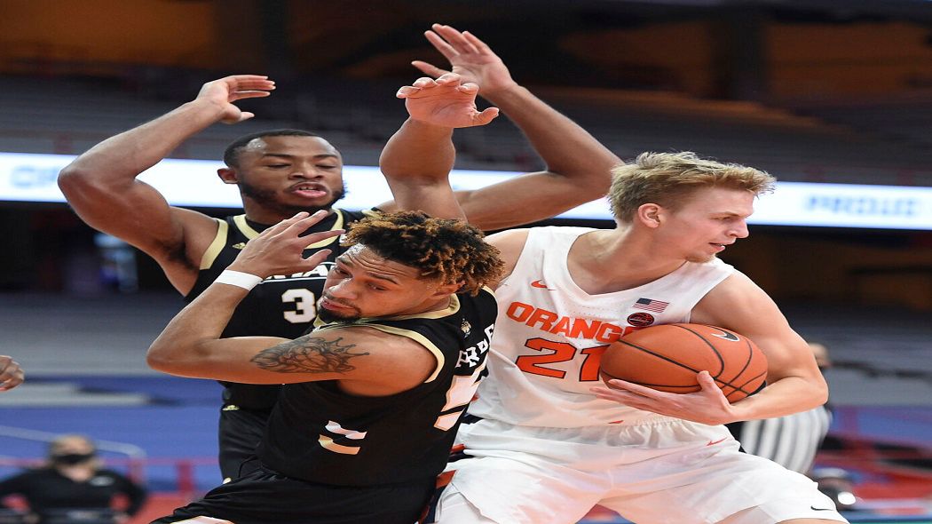 Syracuse Survives Opening Scare vs. Bryant